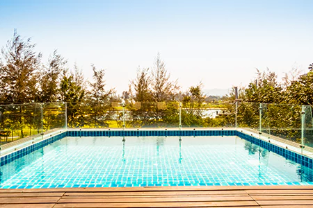 Cost of Glass Pool Fence Repair in Hollywood, FL
